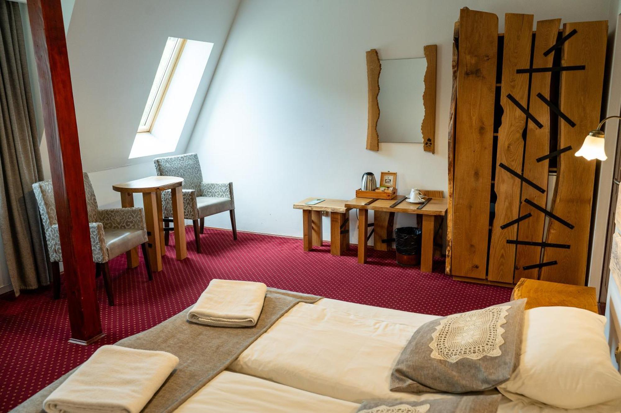 Dwor Wapowce Hotell Exteriör bild