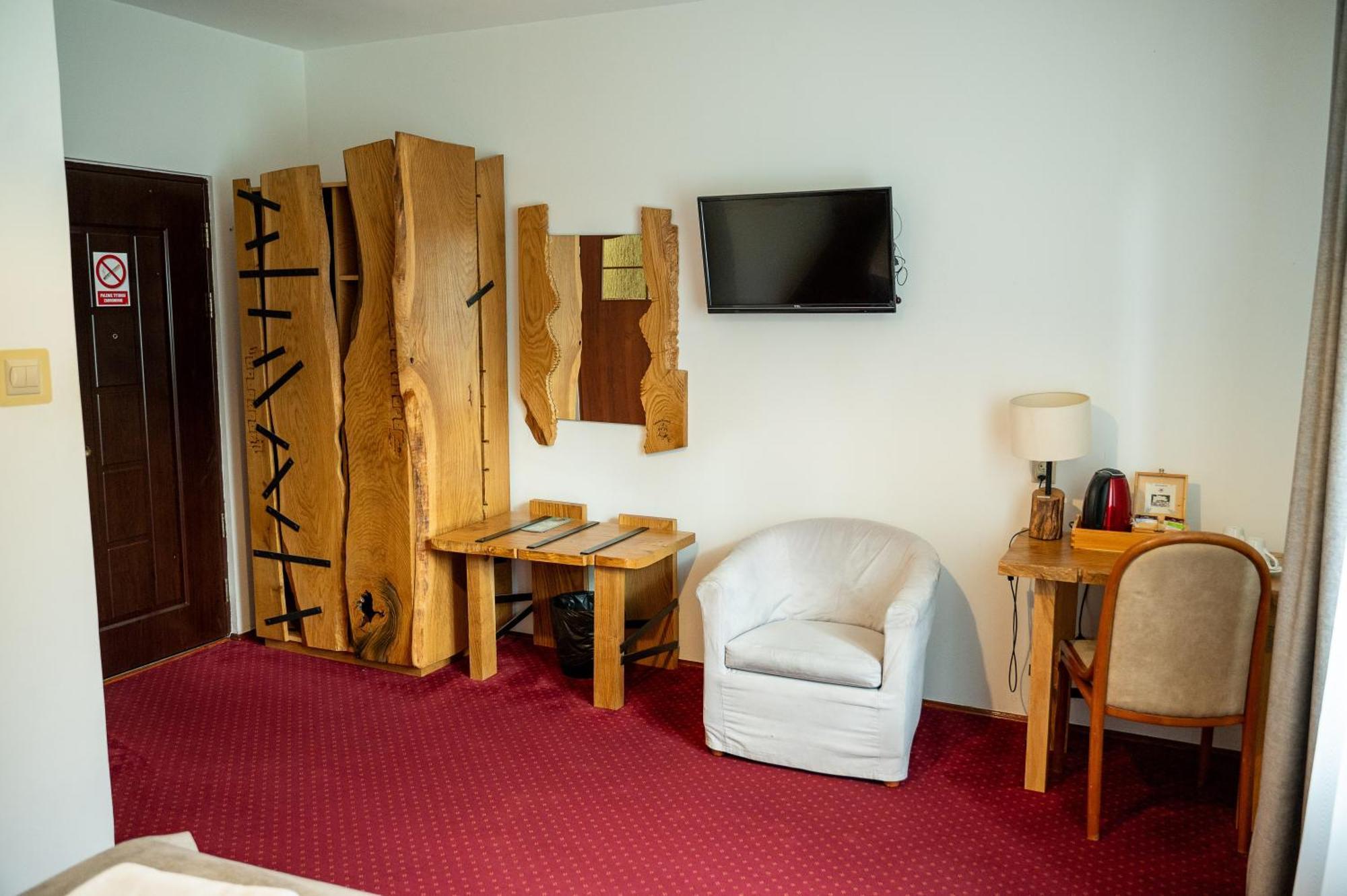 Dwor Wapowce Hotell Exteriör bild