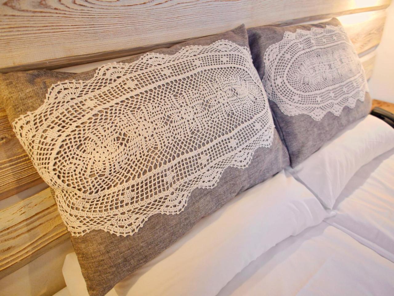 Dwor Wapowce Hotell Exteriör bild